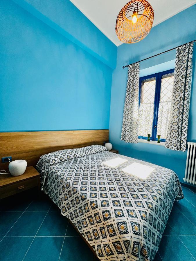 Casina Lambis Hotel Pozzuoli Eksteriør billede