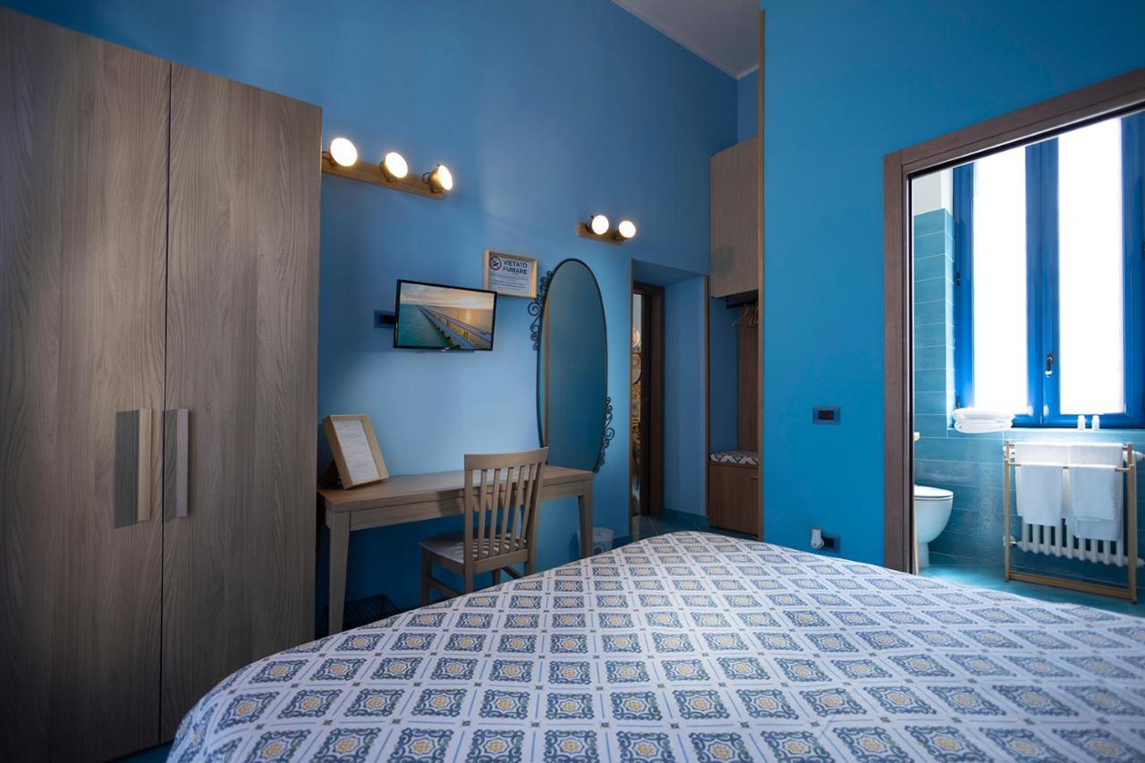 Casina Lambis Hotel Pozzuoli Eksteriør billede